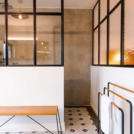 Stunning Studio On Top Location In Апартаменты