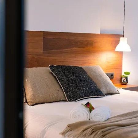 Stunning Studio On Top Location In Апартаменты *